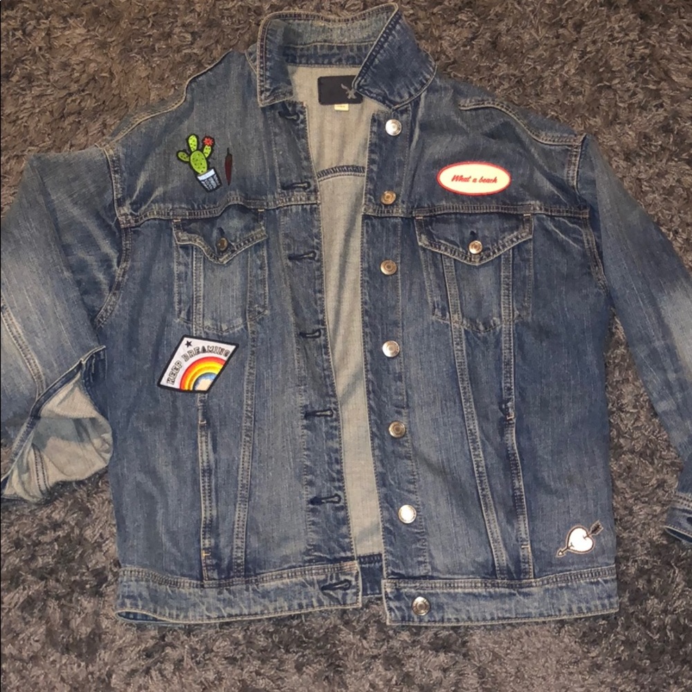 AMERICAN EAGLE jean jacket